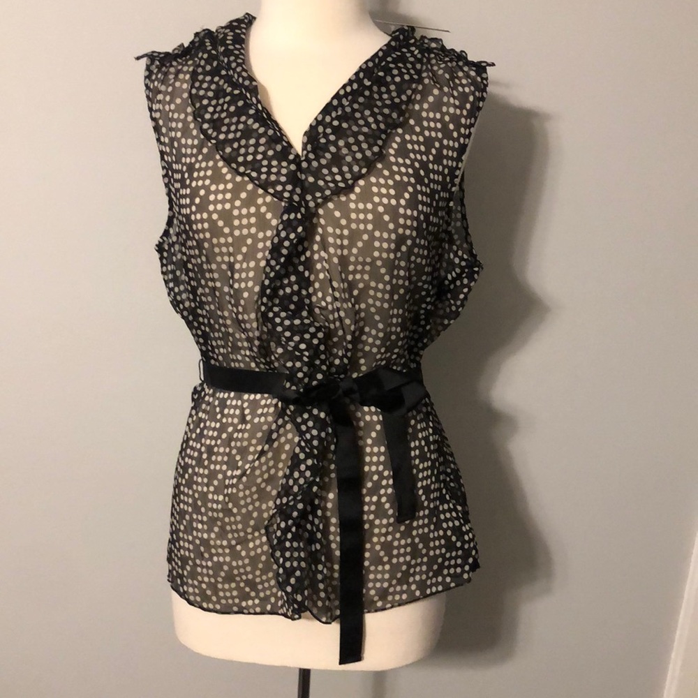 Black and white ruffle top
